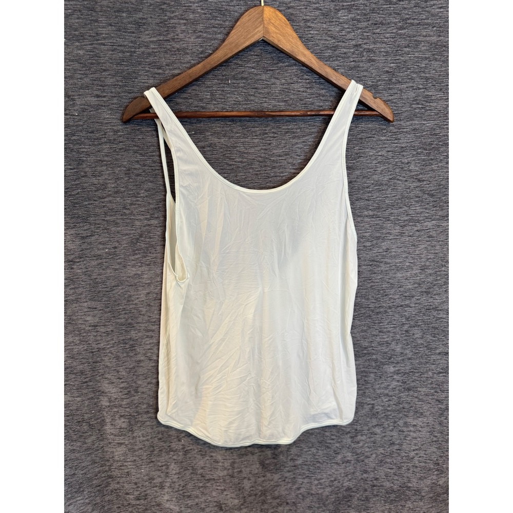 Lululemon Strappy Open Back Yoga Tank Top Mint Green Size 8 Activewear Gym Scoop